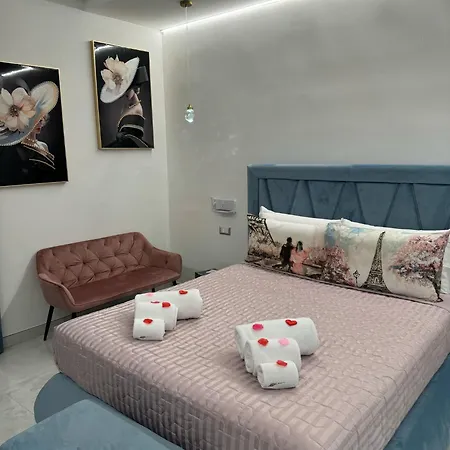 Bed & Breakfast Nuance & 3*